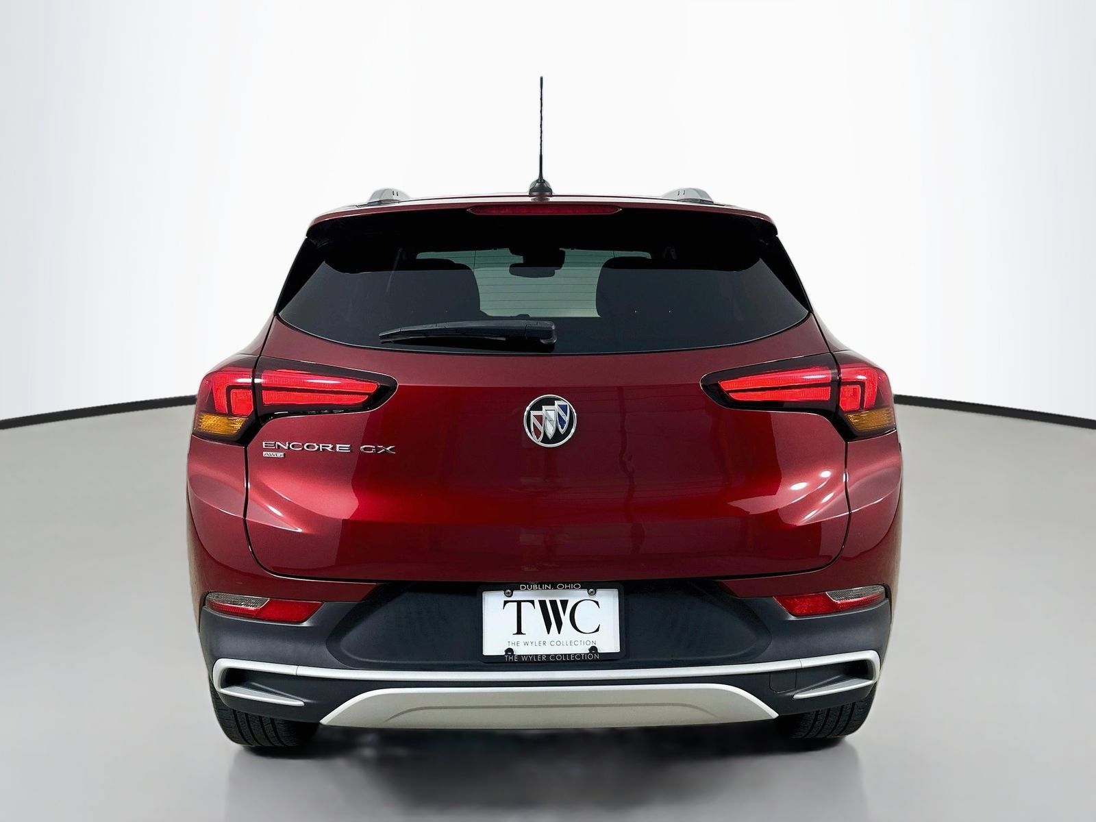 Used 2023 Buick Encore GX Select AWD/4WD image 6
