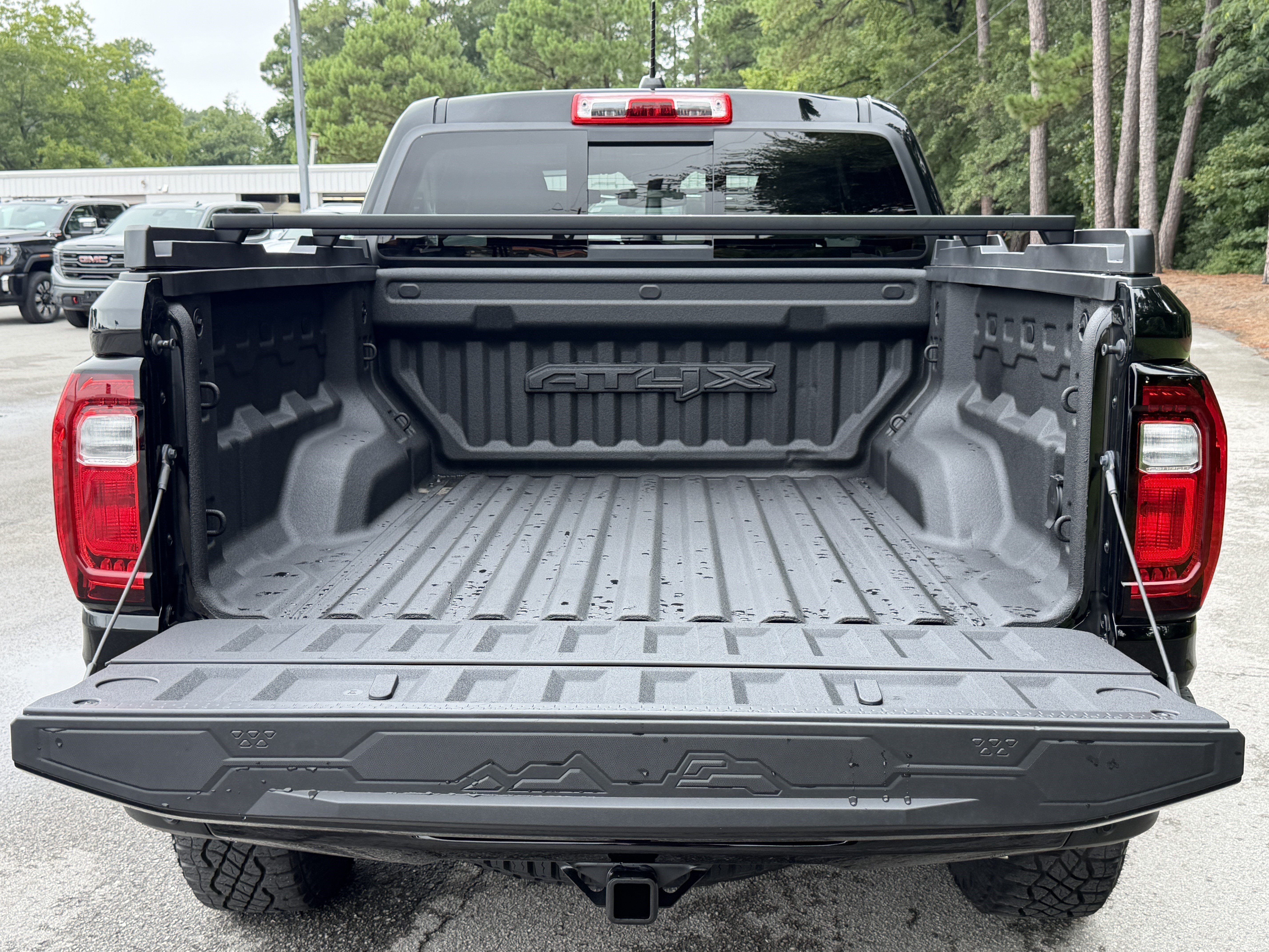 Used 2023 GMC Canyon AT4X w/ Edition 1 AWD/4WD image 4