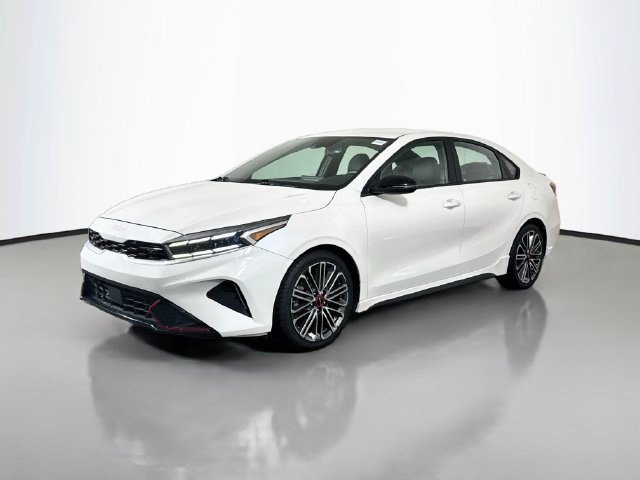 Used 2022 Kia Forte GT w/ GT Technology Package FWD image 4