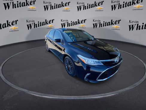 Used 2016 Toyota Avalon Touring image 2
