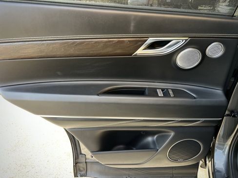 Used 2022 Genesis GV80 3.5T w/ Advanced Package 06 image 28