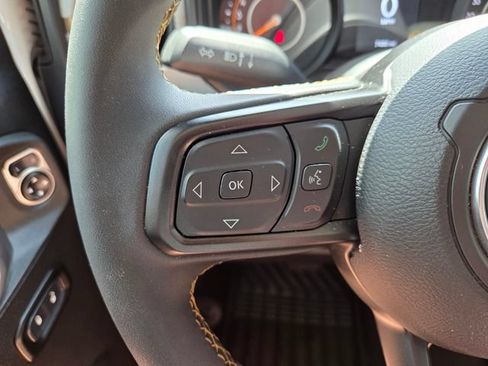 Used 2024 Jeep Wrangler Sport AWD/4WD image 31