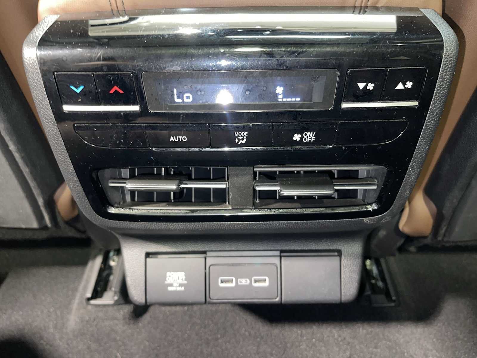 Used 2024 Acura MDX w/ Technology Package AWD/4WD image 25