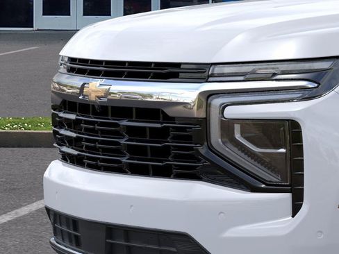New 2026 Chevrolet Suburban LS image 15