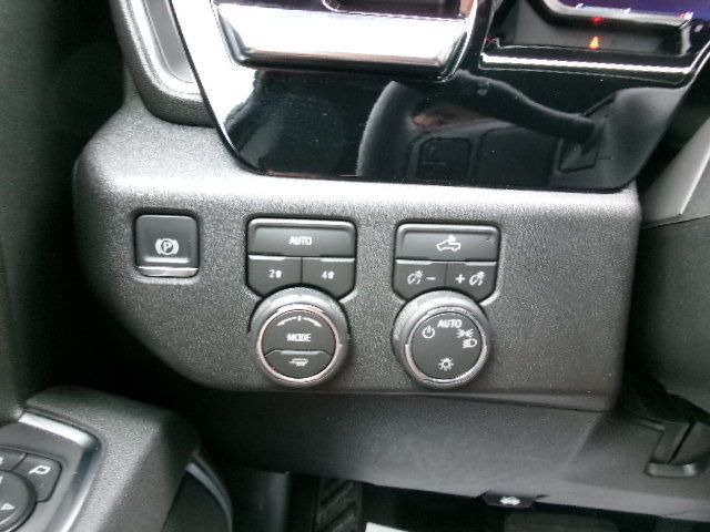 Used 2026 Chevrolet Silverado 1500 LT AWD/4WD image 21
