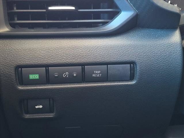 Used 2025 Nissan Sentra S FWD image 11