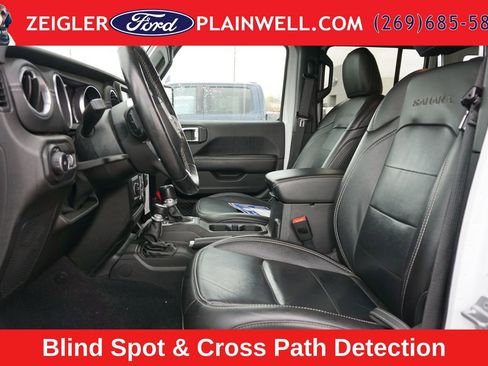 Used 2020 Jeep Wrangler Unlimited Sahara w/ Dual Top Group AWD/4WD image 14