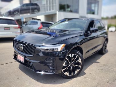 New 2026 Volvo XC60 B5 Plus w/ Protection Package Premier