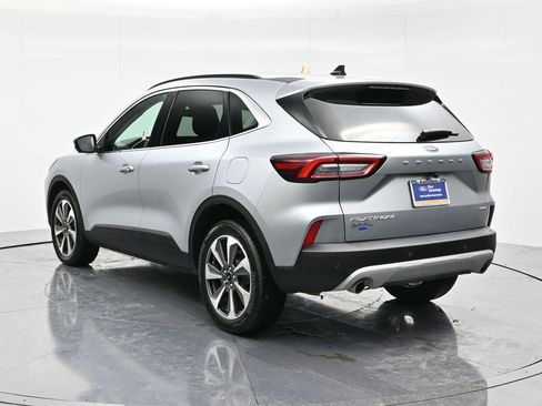 Certified 2023 Ford Escape Platinum image 7