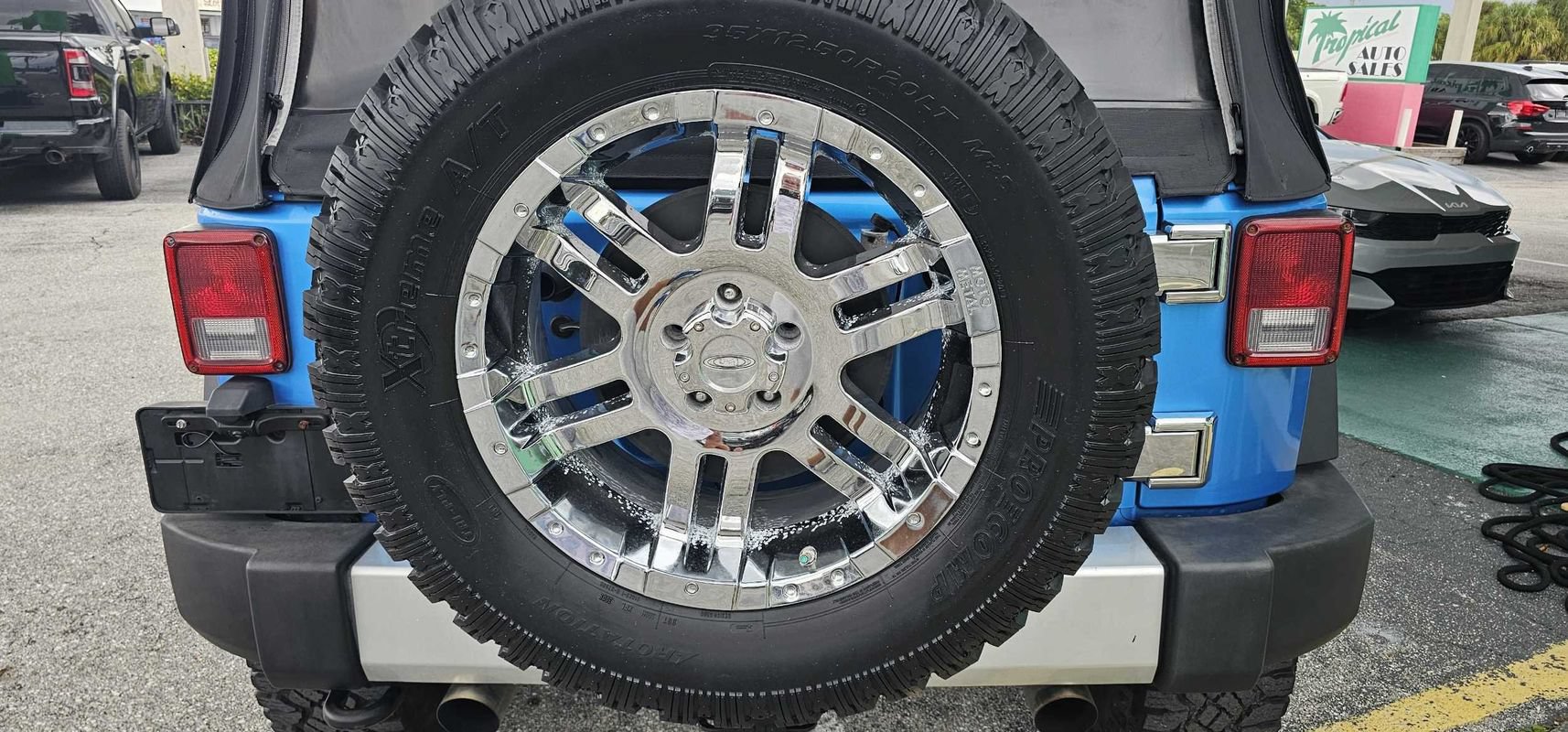 Used 2010 Jeep Wrangler Sport AWD/4WD image 23