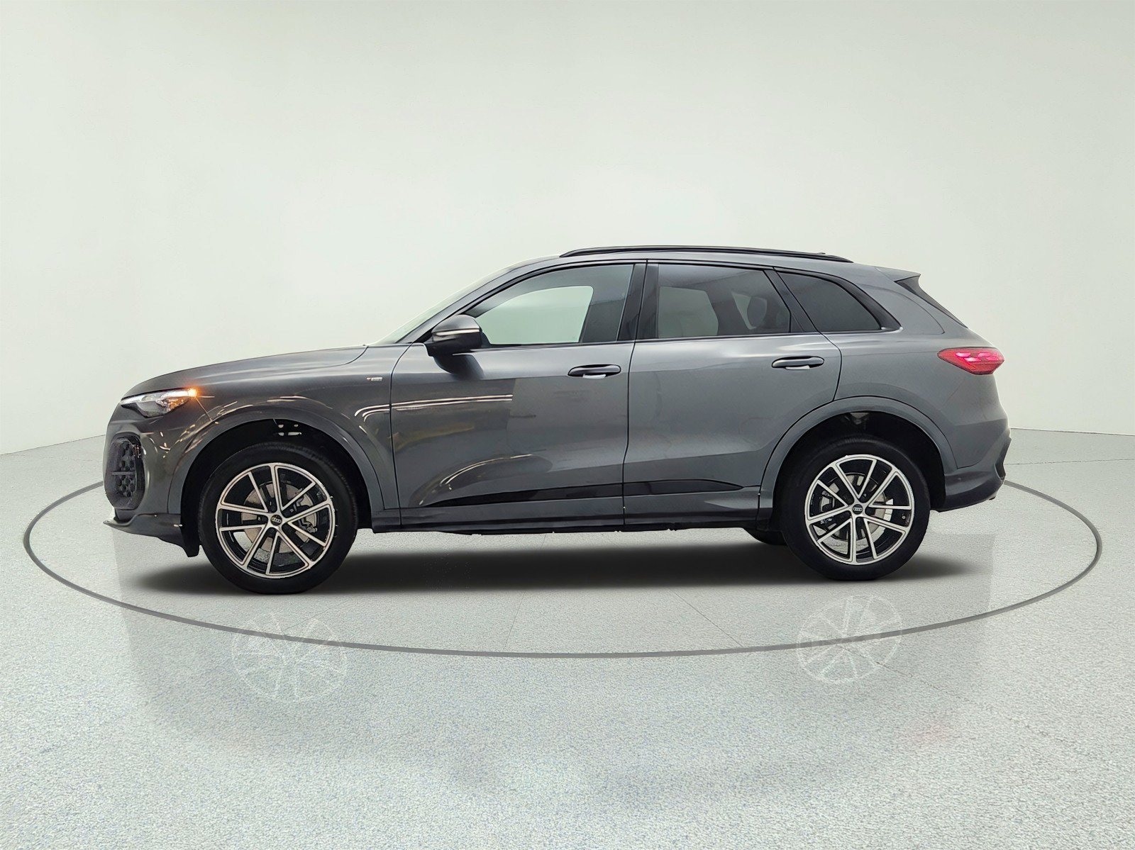 New 2026 Audi Q5 Premium Plus AWD/4WD image 8