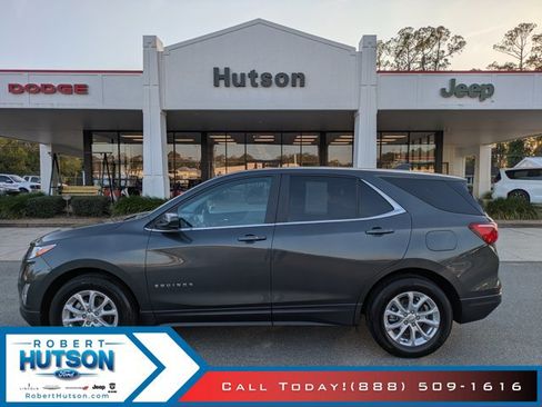 Used 2021 Chevrolet Equinox LT image 1