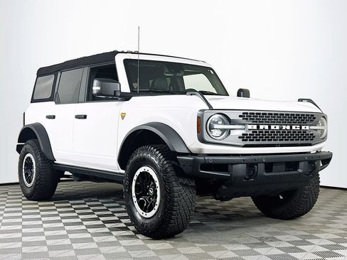 Used 2024 Ford Bronco Badlands AWD/4WD image 1