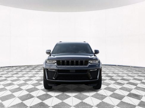 New 2026 Jeep Grand Cherokee L Limited image 8