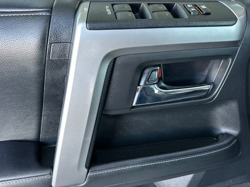 Certified 2024 Toyota 4Runner SR5 Premium w/ Moonroof Package image 10