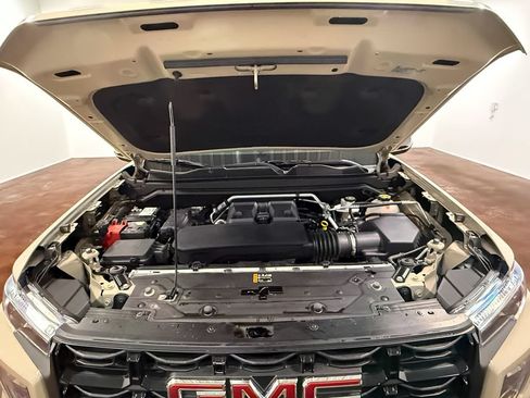 Used 2023 GMC Canyon Elevation w/ Elevation Premium Package AWD/4WD image 82