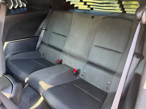 Used 2015 Chevrolet Camaro SS image 13