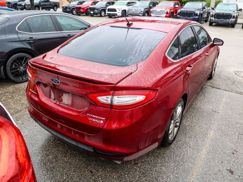 Used 2015 Ford Fusion Titanium image 8