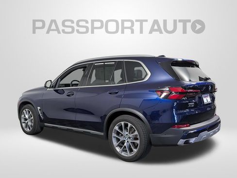 Used 2025 BMW X5 xDrive40i w/ Executive Package AWD/4WD image 3