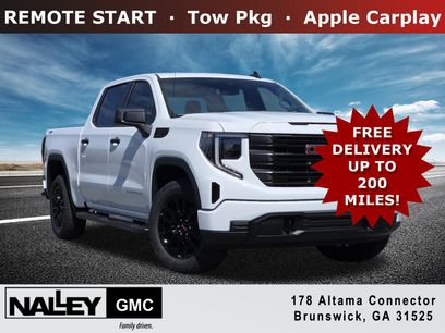 New 2026 GMC Sierra 1500 Pro w/ Graphite Edition