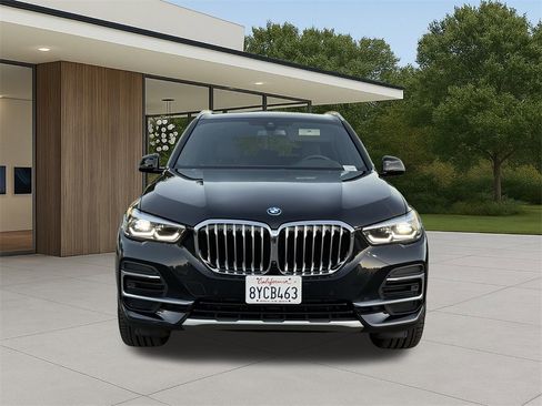Certified 2022 BMW X5 xDrive45e w/ Climate Comfort Package image 3