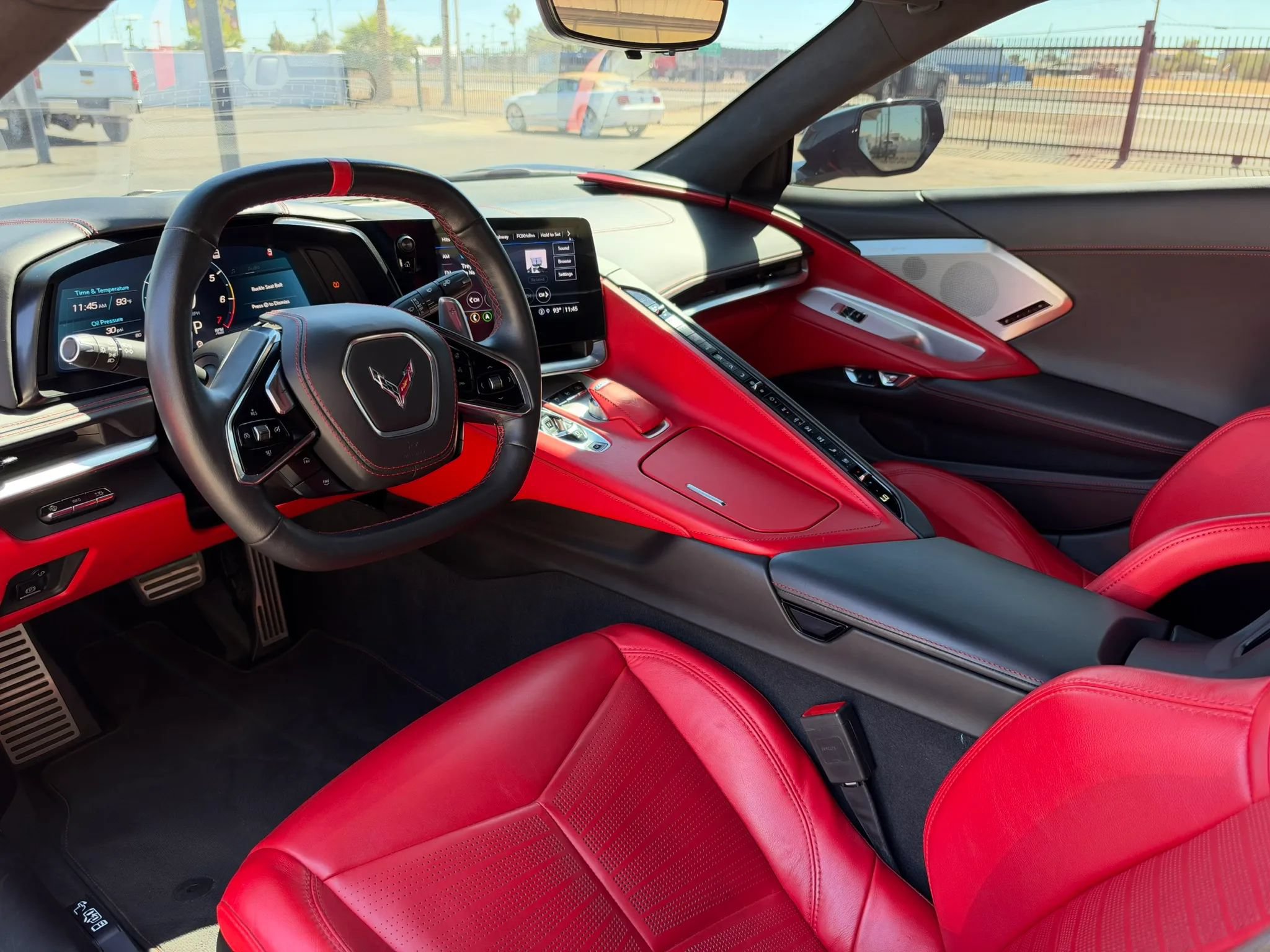 Used 2022 Chevrolet Corvette Stingray Premium Cpe w/ Z51 Performance Package RWD image 15