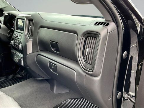 Used 2023 Chevrolet Silverado 1500 Custom AWD/4WD image 18