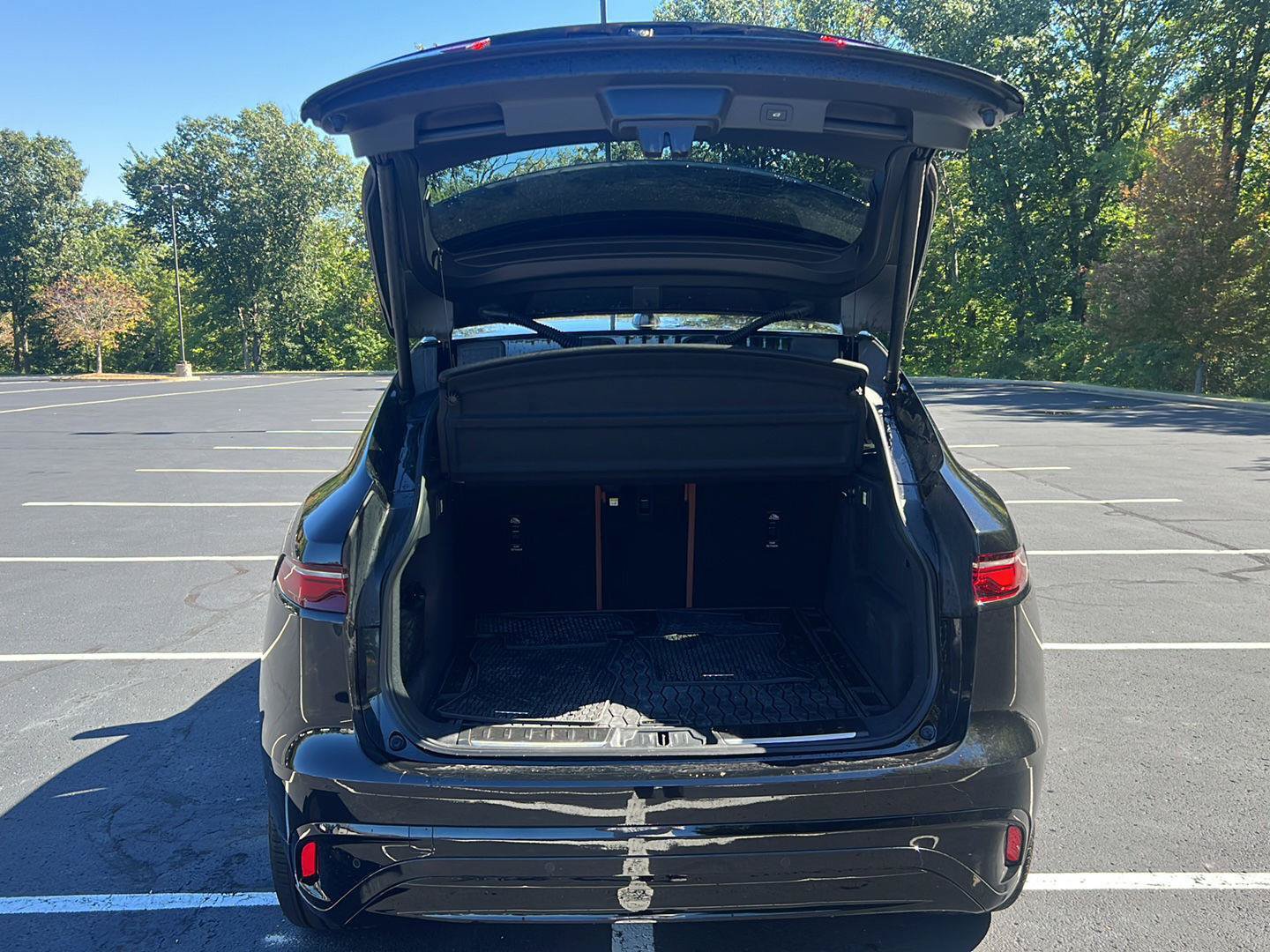 Certified 2026 Jaguar F-PACE R-Dynamic S AWD/4WD image 29