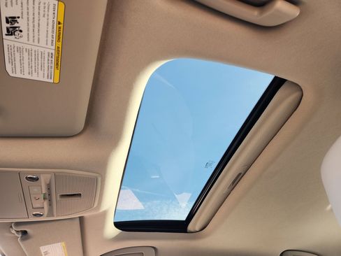 New 2026 Nissan Sentra SL w/ Floor Mat Package image 24