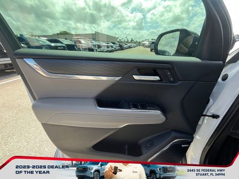 New 2026 GMC Acadia Elevation w/ Black Edition image 24