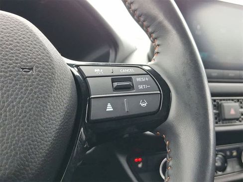 Certified 2023 Honda HR-V Sport image 18