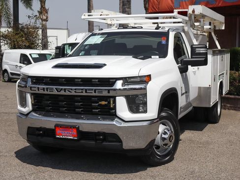 Used 2020 Chevrolet Silverado 3500 LT AWD/4WD image 4