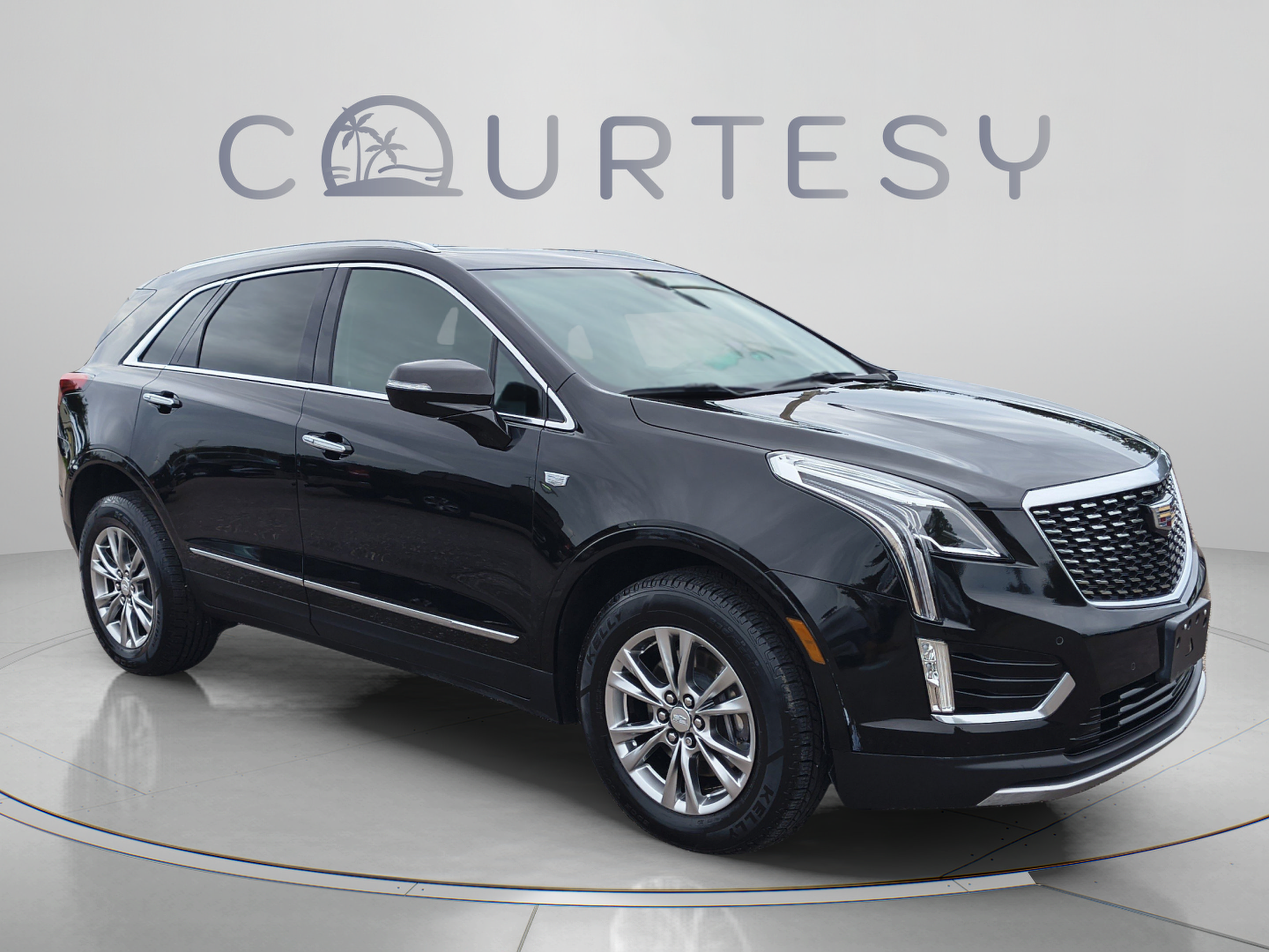 Used 2020 Cadillac XT5 Premium Luxury FWD image 9