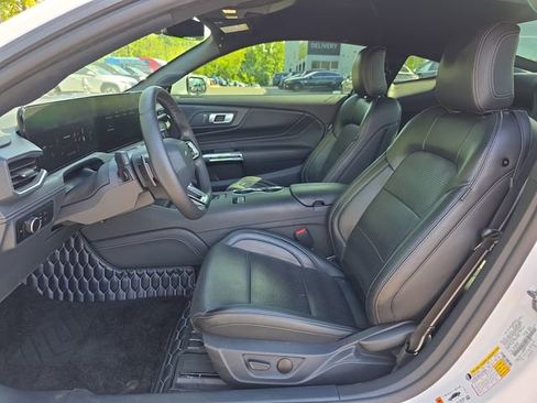 Used 2024 Ford Mustang GT Premium RWD image 10