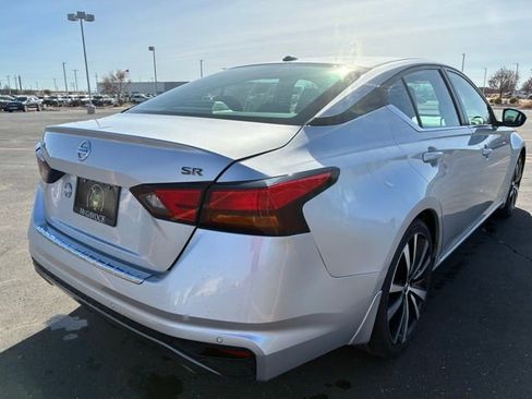 Used 2022 Nissan Altima 2.5 SR image 6