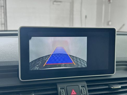 Used 2018 Audi Q5 2.0T Premium Plus w/ Premium Plus Package image 23