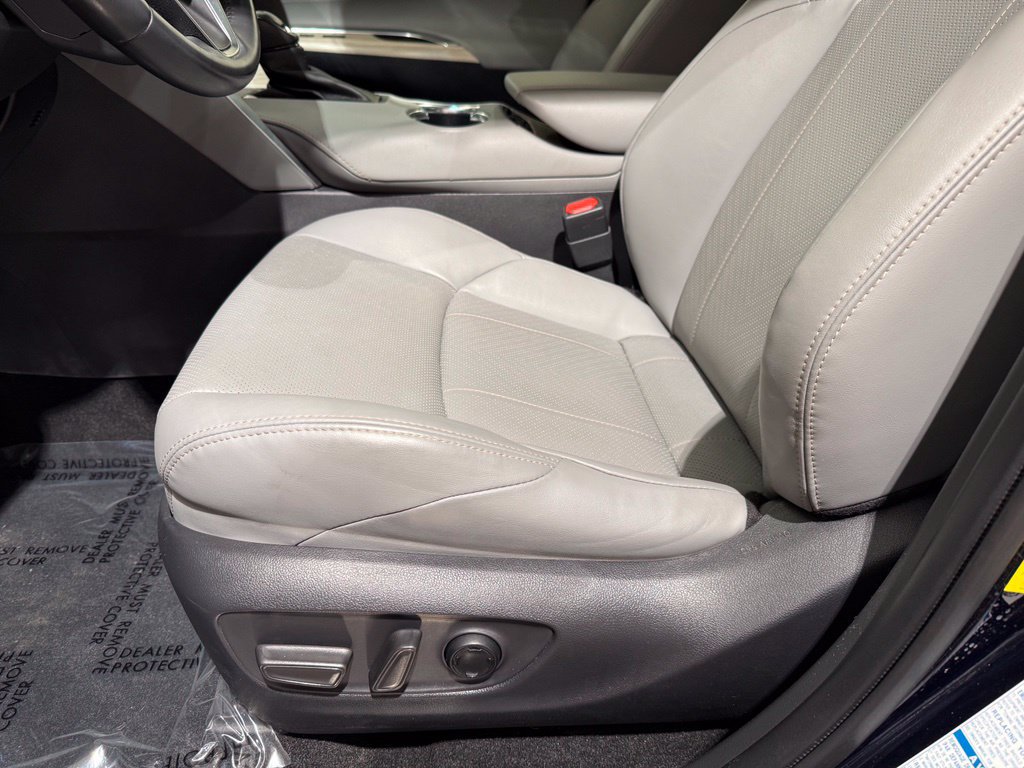 Certified 2021 Toyota Venza Limited w/ Advanced Technology Package AWD/4WD image 14