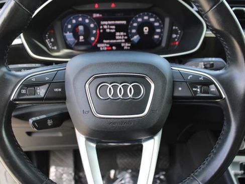 Used 2020 Audi Q3 2.0T Premium Plus AWD/4WD image 16