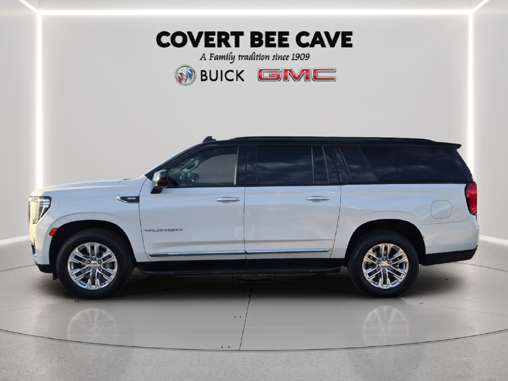 Used 2022 GMC Yukon XL SLT AWD/4WD image 4
