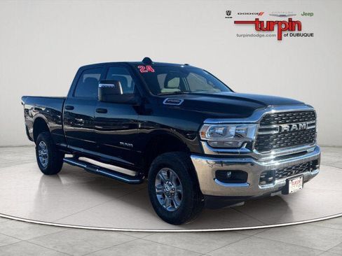 Used 2024 RAM 2500 Big Horn w/ Bed Utility Group image 7