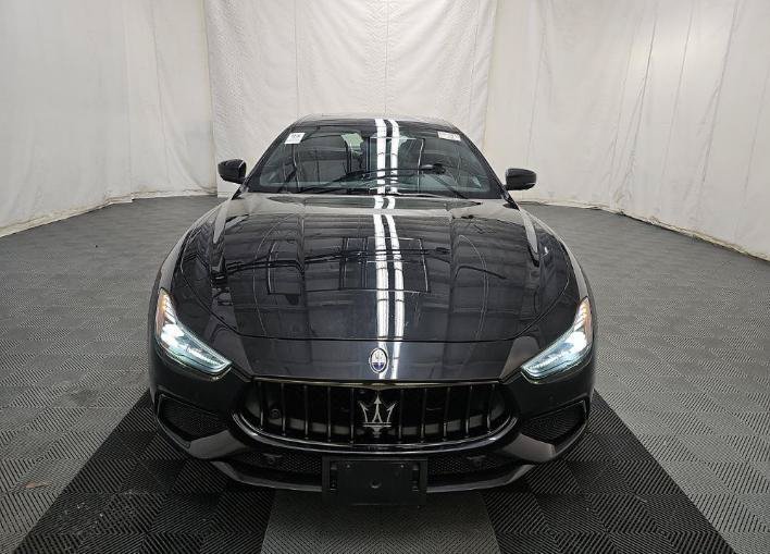 Used 2017 Maserati Ghibli S RWD image 2