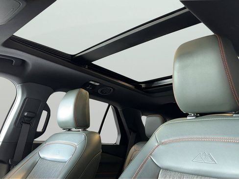 Certified 2022 Ford Explorer Timberline AWD/4WD image 15
