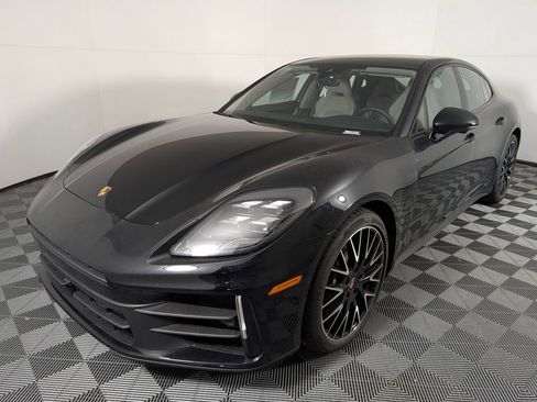 New 2026 Porsche Panamera image 1