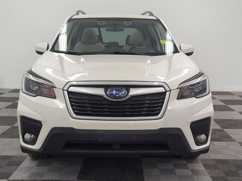 Used 2021 Subaru Forester Premium AWD/4WD image 2