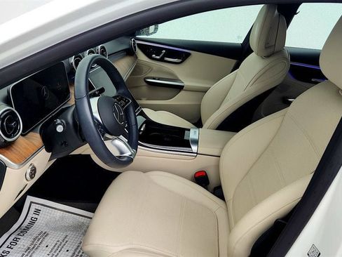 Used 2025 Mercedes-Benz C 300 4MATIC Sedan image 11