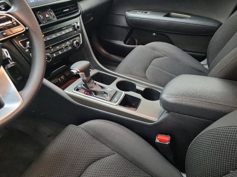 Used 2020 Kia Optima LX FWD image 26