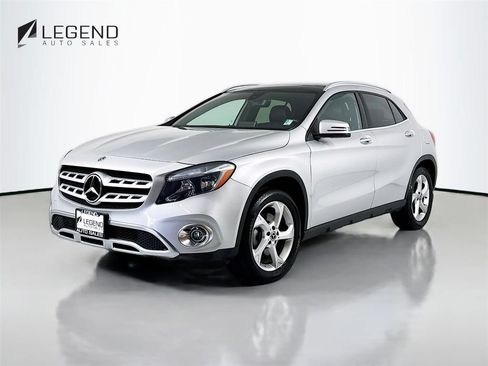 Used 2018 Mercedes-Benz GLA 250 4MATIC image 1