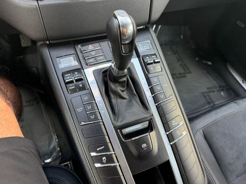 Used 2016 Porsche Macan S image 35