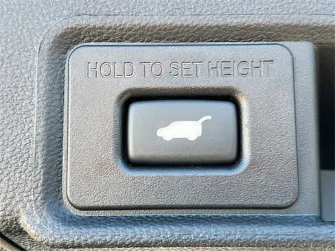 Used 2025 Acura RDX A-Spec image 19