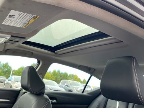 Used 2022 Nissan Altima 2.5 Platinum image 15